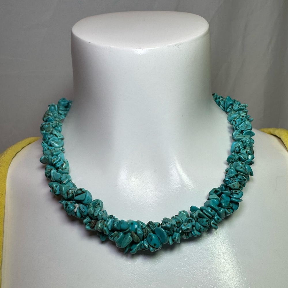 Turquoise Nugget Beaded Choker Necklace